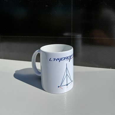 High quality ceramic mug with a visual of L'Hydroptère and L'Hydroptère CH with foils - Nantes - Speed record