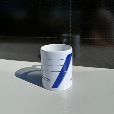 High-quality ceramic mug with a visual of L'Hydroptère and its foils - Nantes - Innovation - Trimaran